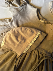 The Pretty Little Bonnet