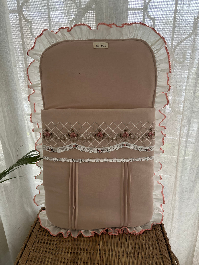 Floral Bednest